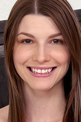 Alexis Bennet